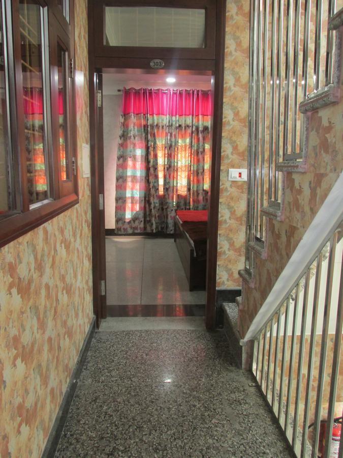Hotel Silk Haldwāni المظهر الخارجي الصورة