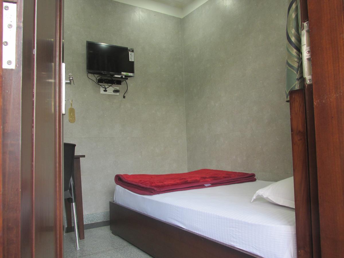 Hotel Silk Haldwāni المظهر الخارجي الصورة